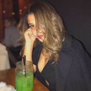 Meet your Posher, Gabriela